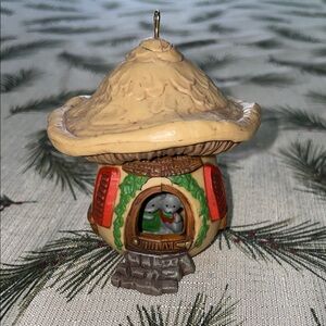 Hallmark 1978 Mushroom Mouse House Ornament